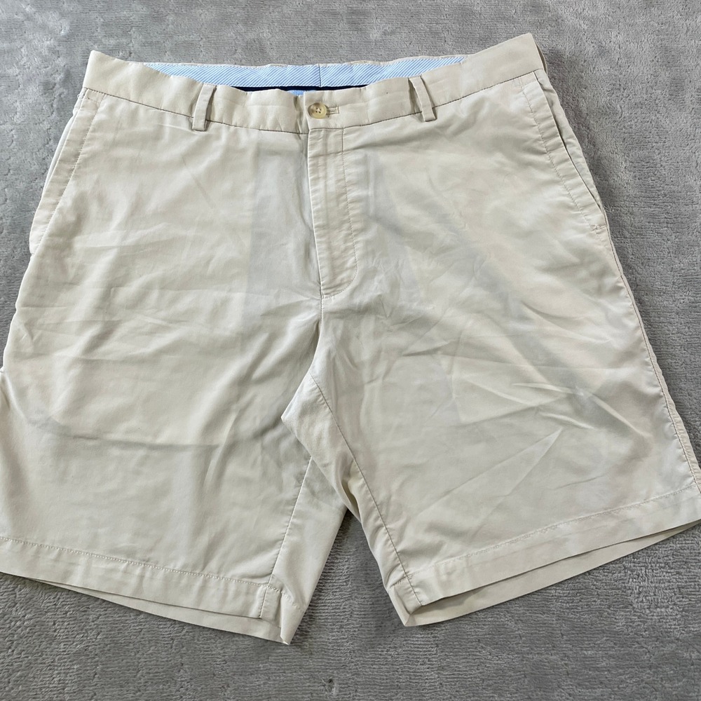 Peter Millar Featherweight Shorts Mens 34 Beige Golf Preppy Minimalist Luxury